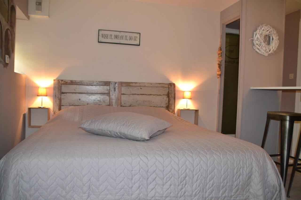 Meyras Maison Sous Le Pont Bed & Breakfast エクステリア 写真