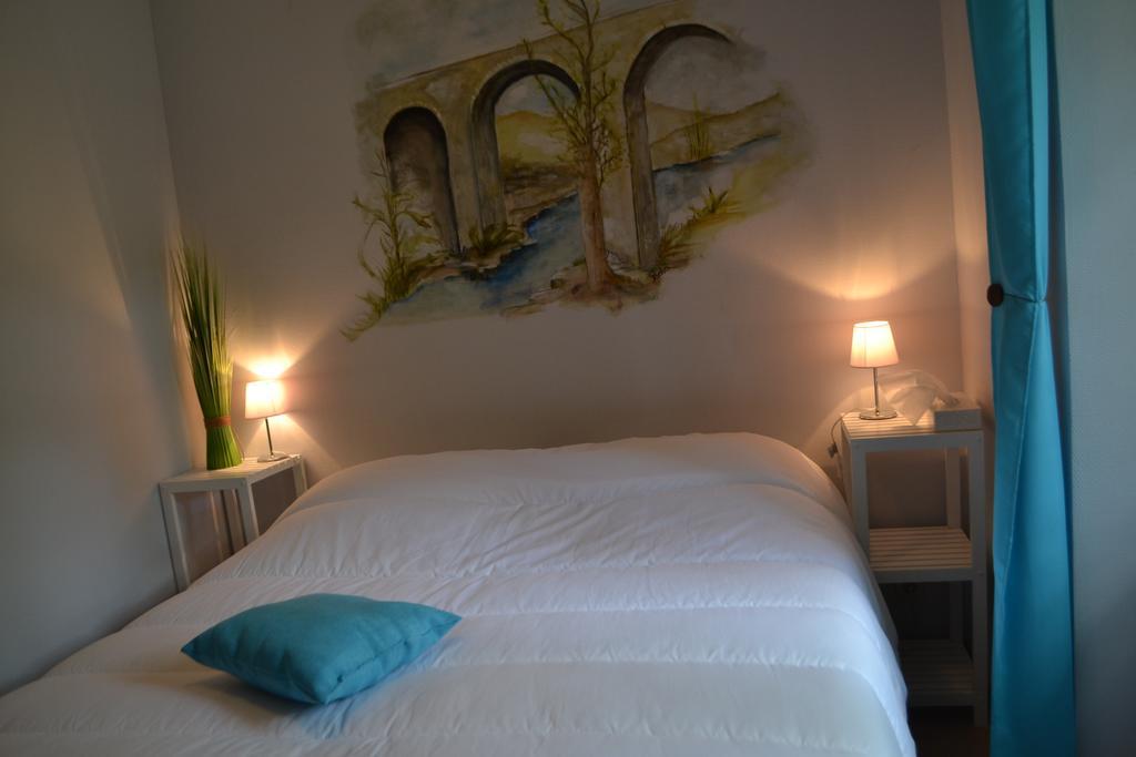 Meyras Maison Sous Le Pont Bed & Breakfast 部屋 写真